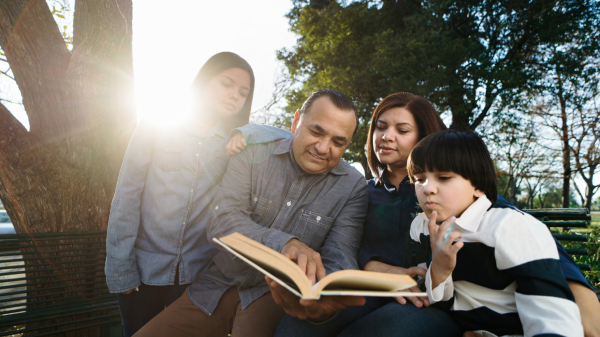 3 reasons to take your kids to church