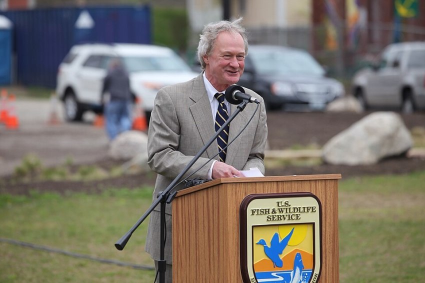 Rhode Island Governor Lincoln Chafee speaks at an event in May 2014.