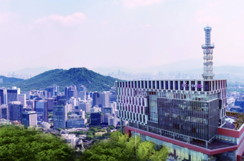 The headquarters of Far East Broadcasting Company-Korea in Seoul's Mapo district. An American missionary founded the Christian radio network in 1956, and it now operates 15 stations across South Korea.