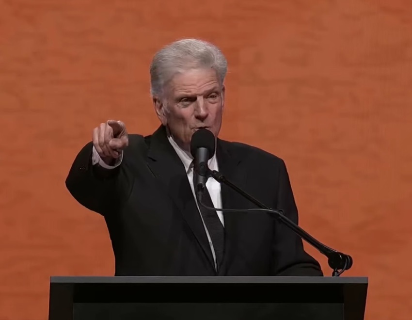 Franklin Graham delivers the Gospel message at Co-op Live in Manchester, England, on Oct. 3, 2026, during his "God Loves You Tour."