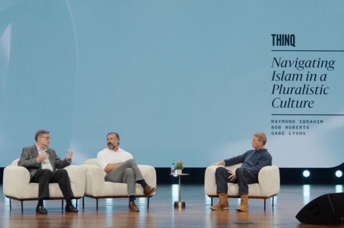 Pastor, scholar debate Islam's compatibiltiy in Western society, Christian-Muslim relations