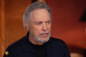 Billy Crystal says he doesn't 'trust' God after house burned in wildfire, Rob Reiner killed