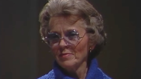 Elisabeth Elliot delivers an address about marriage and singleness at the Billy Graham Training Center at The Cove in Asheville, North Carolina, in November 1986.