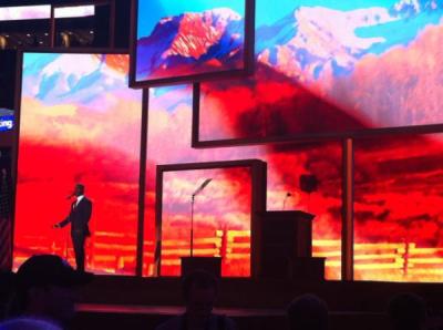 Jonathan Steitz tweeted a photo of gospel singer Bebe Winans's 