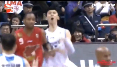 Tracy Mcgrady Taunted In China S Cba Responds By Elbowing