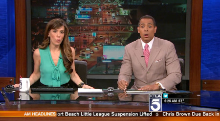 Ktla News Anchors Hide Under Desk When 4 4 Magnitude Earthquake