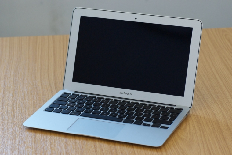 11-inch Macbook Air