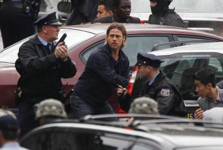 World War Z 2 News Cast Spoilers The Sequel Gets A New Writer But Is It Losing A Director