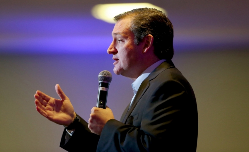 U.S. Republican presidential candidate and U.S. Senator Ted Cruz speaks at Cornerstone Action: Practical Federalism 2016 at the University of Southern New Hampshire in Hooksett, New Hampshire October 3, 2015.