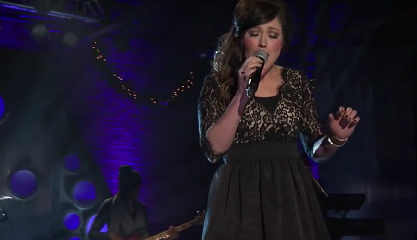 Grammy-nominated Kari Jobe sings "O Holy Night."