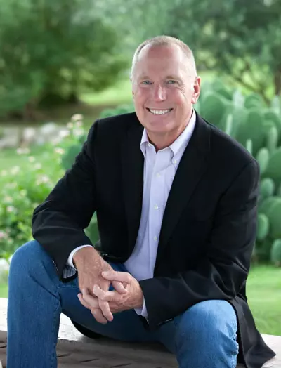 Max Lucado diagnosed with ascending aortic aneurysm; requests prayers amid 'serious' condition