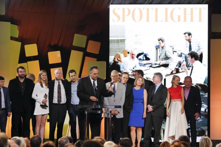 The cast of "Spotlight" accept their Best Feature award during the 31st Independent Spirit Awards in Santa Monica, California, February 27, 2016.