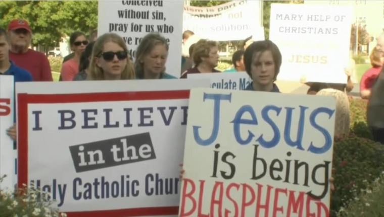 Christian protesters of Oklahoma City Satanic Black Mass