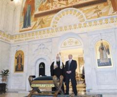 Russian Orthodox Patriarch Calls Gay Marriage Legalization 'Apocalyptic Symptom'