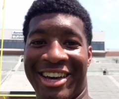 Jameis Winston 'Jesus' T-Shirt Sales Spark Controversy; Florida State University Moves to Block 'Offensive' T-Shirts