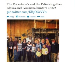 Duck Dynasty's Robertson Clan Meets With Sarah Palin in West Monroe, La.