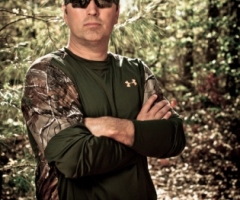 Top 'Duck Commander' Sponsor Under Armour Quietly Sticks With Robertsons