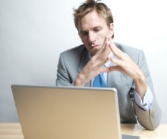 Men: 5 Measures to Avoid the 'Facebook Fumble'