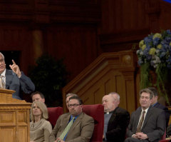 Ravi Zacharias: Popular Christian Apologist Speaks to 3,500 at Mormon Temple; Asks Faiths to Oppose 'Lost Morality' Together