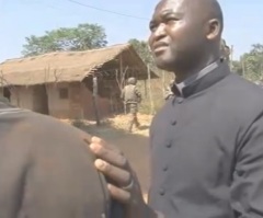 Church Offers Protection to 700 Muslims Fleeing Christian Militia: 'We Won't Let Christians or Muslims Hurt These People'