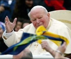 Catholic Leader Pleads With Thieves to Return Pope John Paul II Blood Relic