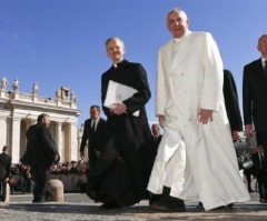 Pope Francis 1-Year Anniversary: Catholic Leaders View Pontiff's Charisma as Part of Extraordinary Blessing