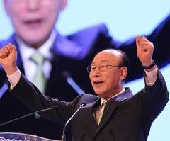 David Yonggi Cho's Church Loses Board Member; Megachurch Pastor Resigns, Converts to Catholicism