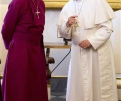 Pope Francis and Archbishop Justin Welby Sign Initiative Against Slavery, Human Trafficking