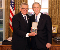 Rick, Kay Warren to Receive Honorary Doctorates; Chuck Colson to Be Honored as 'Heroic Christian Leader' at Biola U