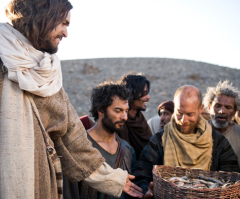 Hollywood Distorts Religion, Bible, Claim Christians in New Poll