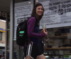 Guy Yells at Strangers From His Car, and They Love It! See the Awesome Reason Why