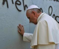 Vatican Summit on Christian Persecution in Mideast Affirms Military Action Against ISIS; Blames Trafficking of Arms for Problems
