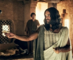 Roma Downey, Mark Burnett Give Update on 'A.D.' Series: It Looks Epic