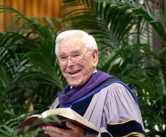 Robert H. Schuller's Daughter Starts GoFundMe Campaign to Pay for Late-Pastor's Funeral, Legacy Website