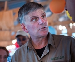 Franklin Graham Supports Catholic Archdiocese's Break With Girl Scouts Over Abortion, Gay Marriage
