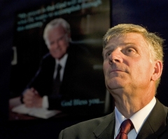 Franklin Graham's Plan for Democrat, Republican Conventions: 'We Will Pray for Our Broken Nation'