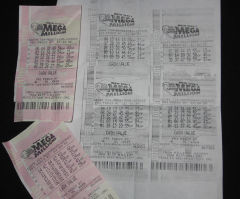 Southern Baptist Leader Criticizes Alabama Governor's Support for State Lottery