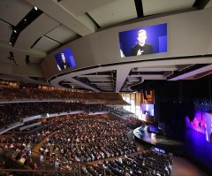 Chicago Megachurch Willow Creek Launches Billboard Campaign for Presidential Election