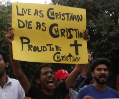 Pakistan to Hang 5 Men for Burning Christian Couple Alive in 2014 Mob Lynching