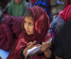 Nearly Half of Pakistani Christian School Children Have No Shoes, 25% Don't Have Clean Drinking Water: Survey