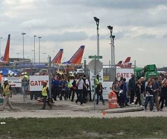 Gunman Wearing 'Star Wars' T-Shirt Kills at Least 5 People at Florida Airport
