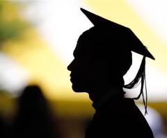 Atheist Group FFRF Pushes Schools to Ban Baccalaureate Ceremonies, Prayer at Graduations 