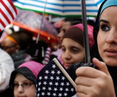 Most American Muslims as Concerned About Islamic Extremism as General US Population: Pew
