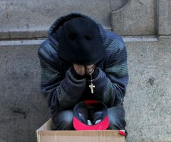 Illinois Man Forced by City to Stop Housing Homeless With Freezing Temperatures Outside