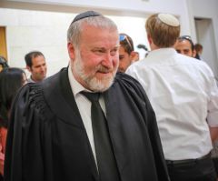 Israel AG: Personal Friendship Wouldn't Deter Me From Indicting Netanyahu