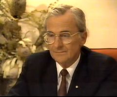 Atheist Politician Finds God, Gets Baptized at 85 After 'Gnawing Pain in Soul'