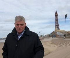 Franklin Graham Preaches Gospel in UK at 3-Day 'Festival of Hope' Amid LGBT Protests