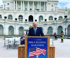 Annual 90-hour 'Bible Reading Marathon' at US Capitol, prelude to National Day of Prayer