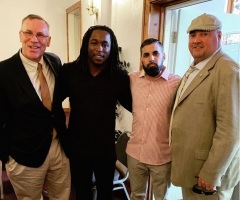NFL star Kareem Hunt gets baptized, wants to 'feel reborn,' after assaulting woman