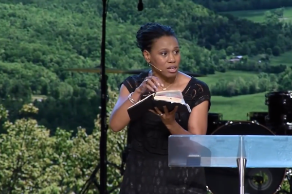Priscilla Shirer warns against putting people on pedestals in light of Christian leaders falling away